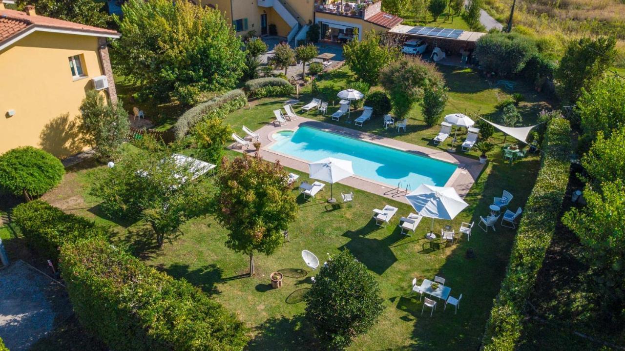 Villa Gabriella Apartments Lucques Extérieur photo