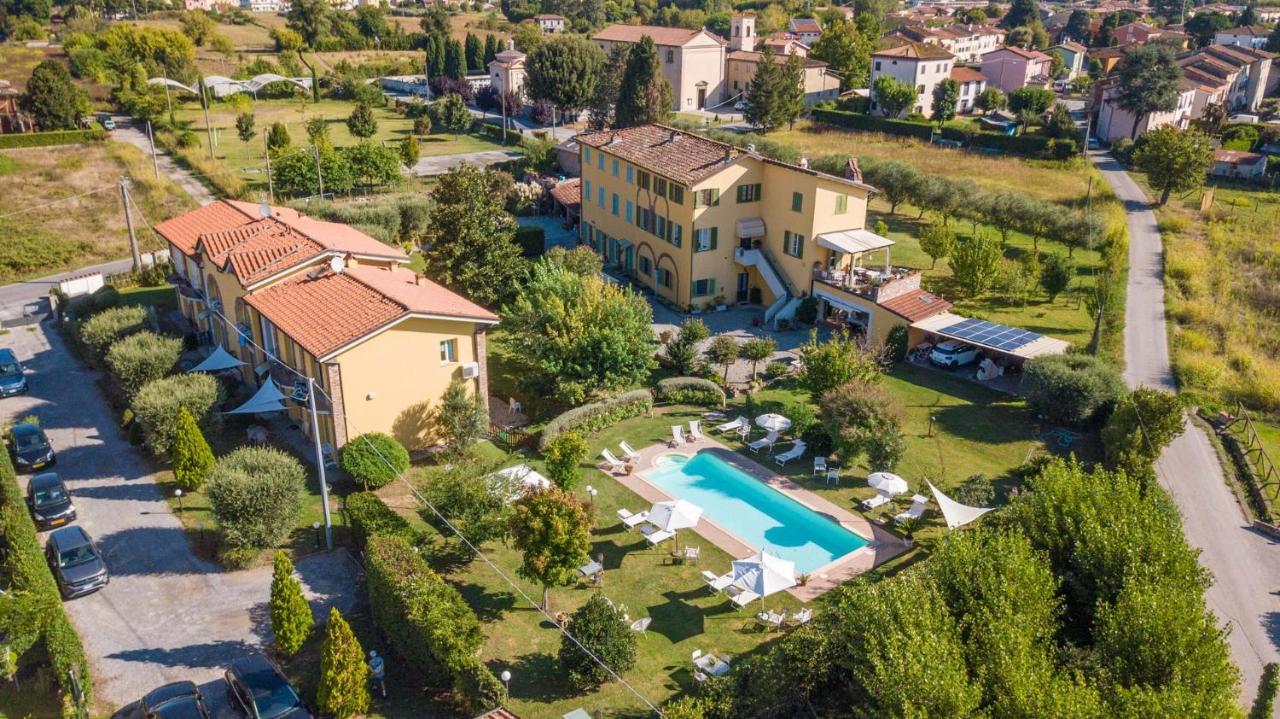 Villa Gabriella Apartments Lucques Extérieur photo